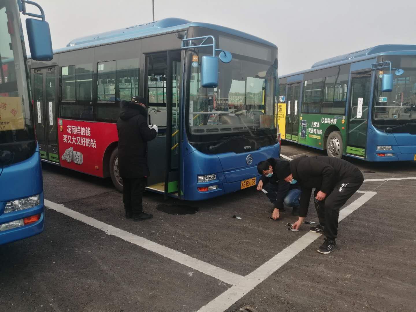 公交集團(tuán)公交事業(yè)一部開展管控期間停班待運營車輛技術(shù)狀況維護(hù)